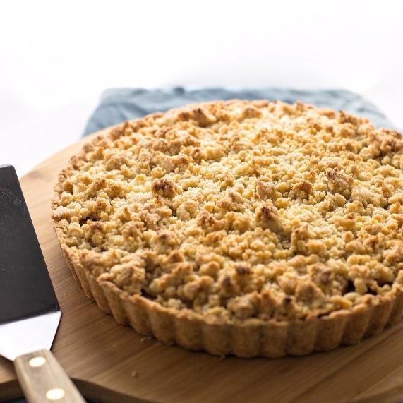 E&B Farmhouse Apple Crumble Tart