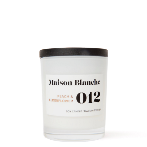 Maison Blanche 012 Peach & Elderflower / Medium Candle