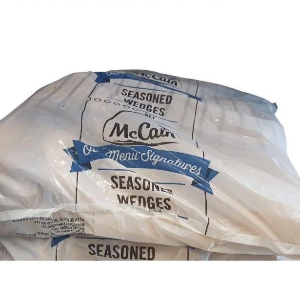 McCain Seasoned Wedges - 2kg