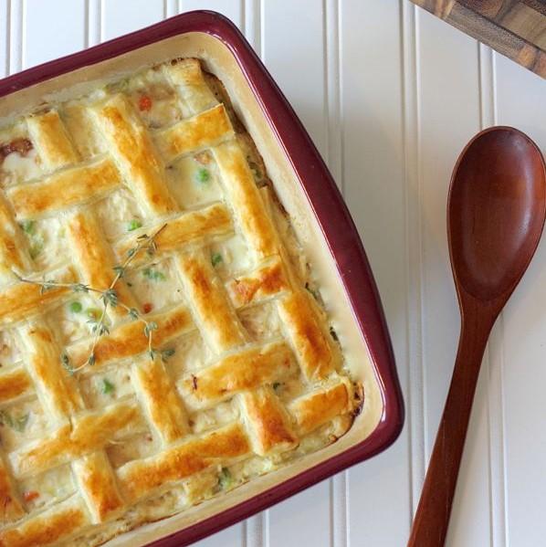 E&B Alfredo Chicken Pie Small