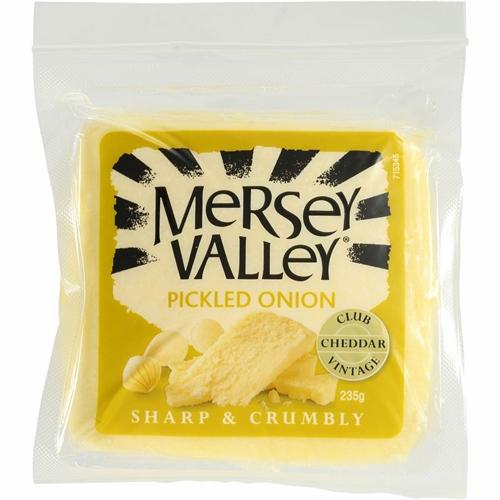Mersey Valley Cheese Pickled Onion 235gm