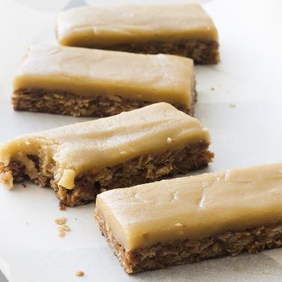 E&B Oaty Ginger Slice